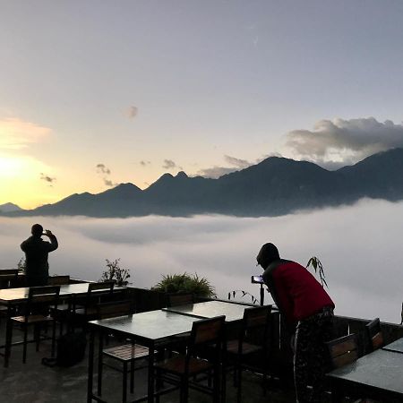 Fansipan Terrace Cafe And Homestay Sa Pa Exterior photo