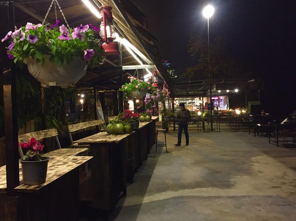 Fansipan Terrace Cafe And Homestay Sa Pa Exterior photo