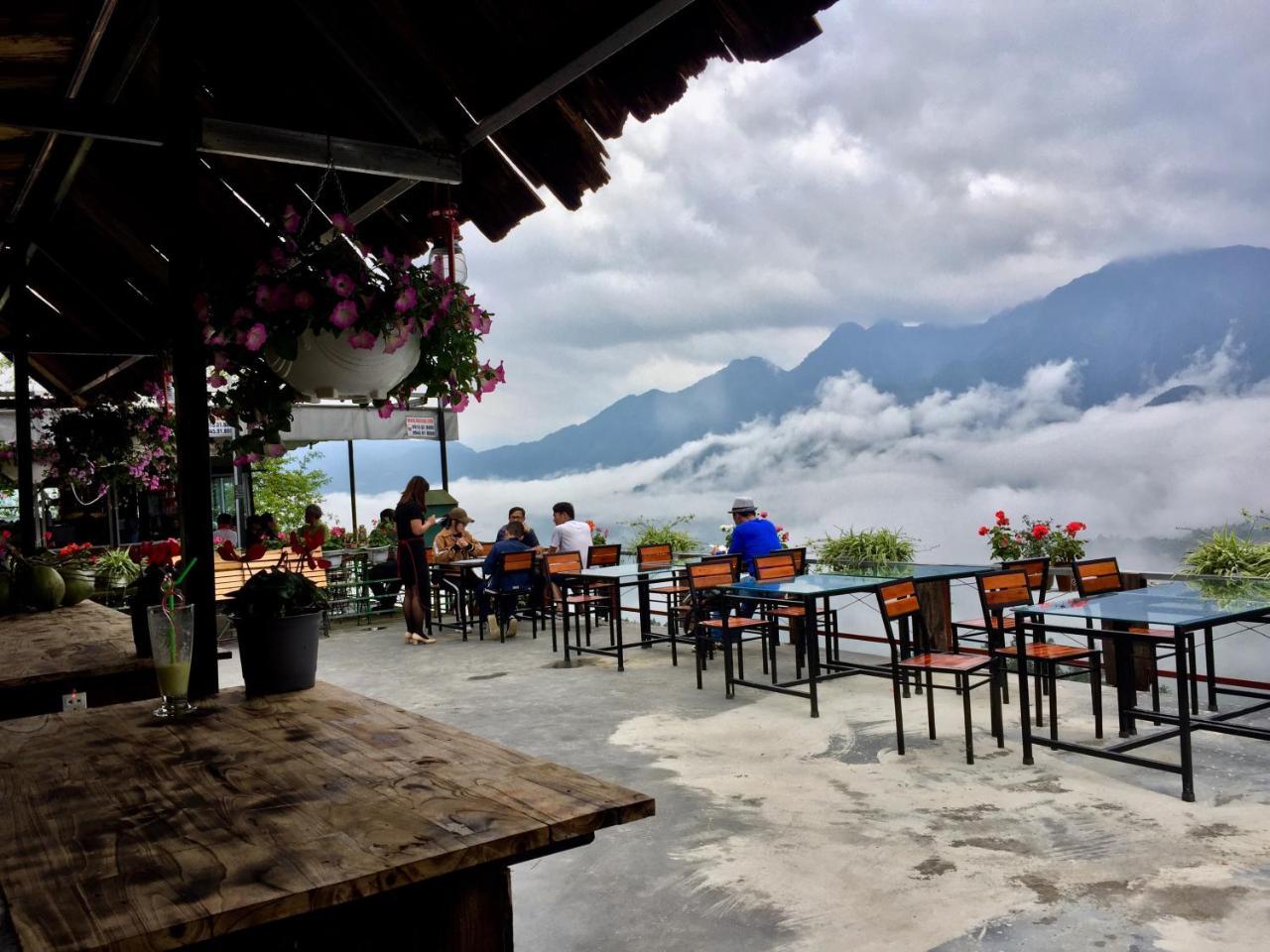 Fansipan Terrace Cafe And Homestay Sa Pa Exterior photo